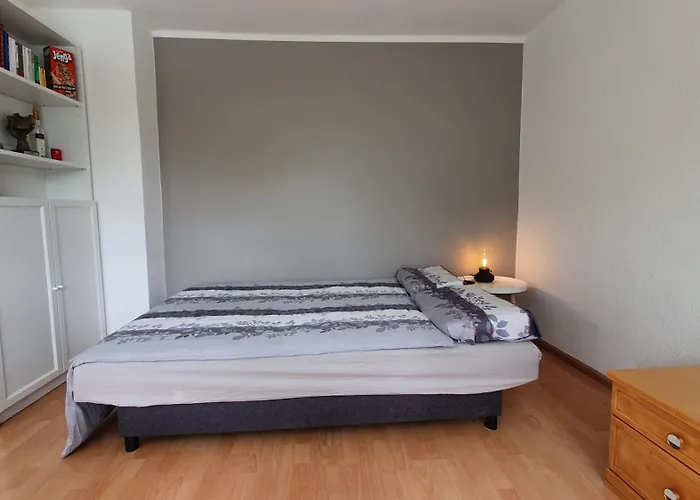 Modern 2.5 Bedroom Duplex Near Messe, Airport, Arena Apartamento Düsseldorf
