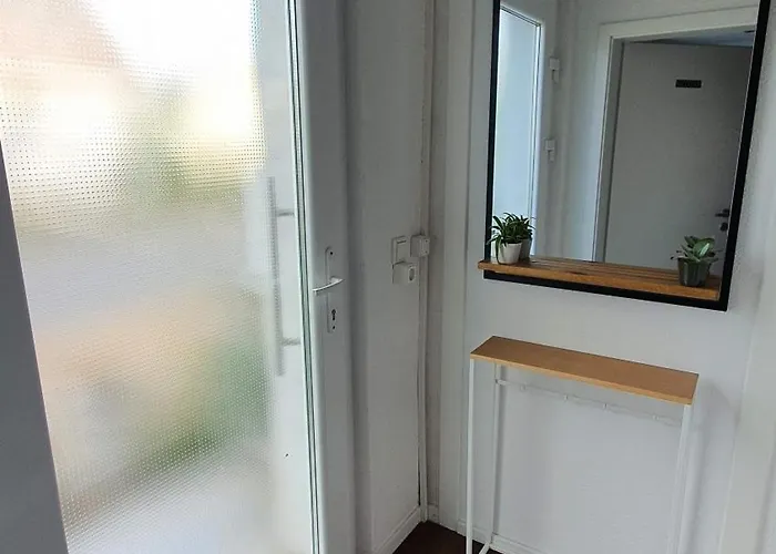 Lägenhet Modern 2.5 Bedroom Duplex Near Messe, Airport, Arena Düsseldorf